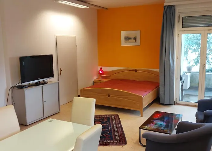 Апартаменти 1 Mit Balkon Грац