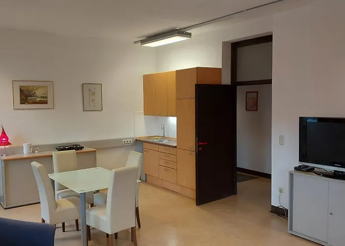 1 Mit Balkon Апартаменти Грац